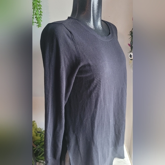 Cyrus Black Long Sleeve Top Sz. M - Picture 3 of 7